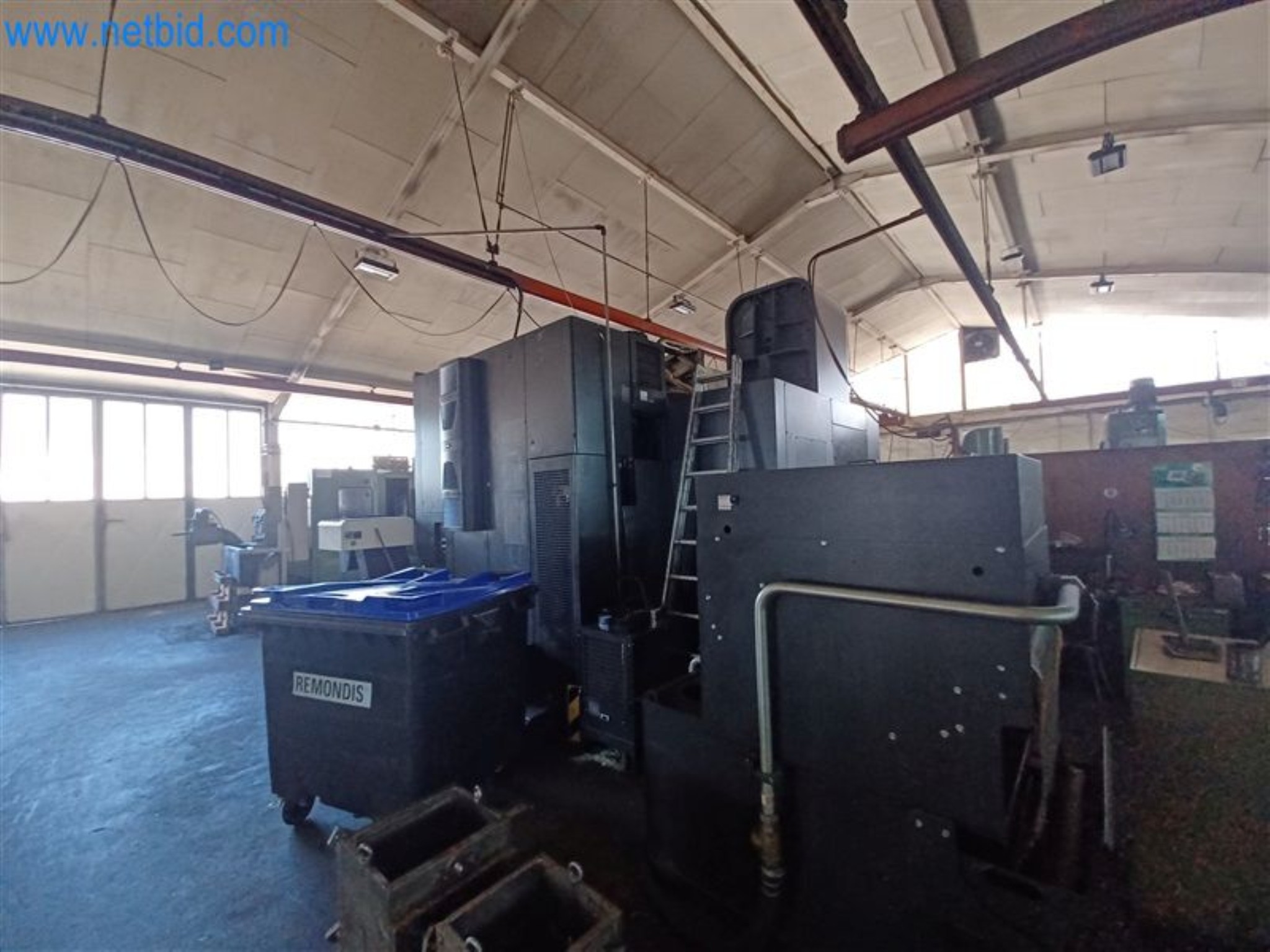 Metalworking machines: including machining centers with accessories-10