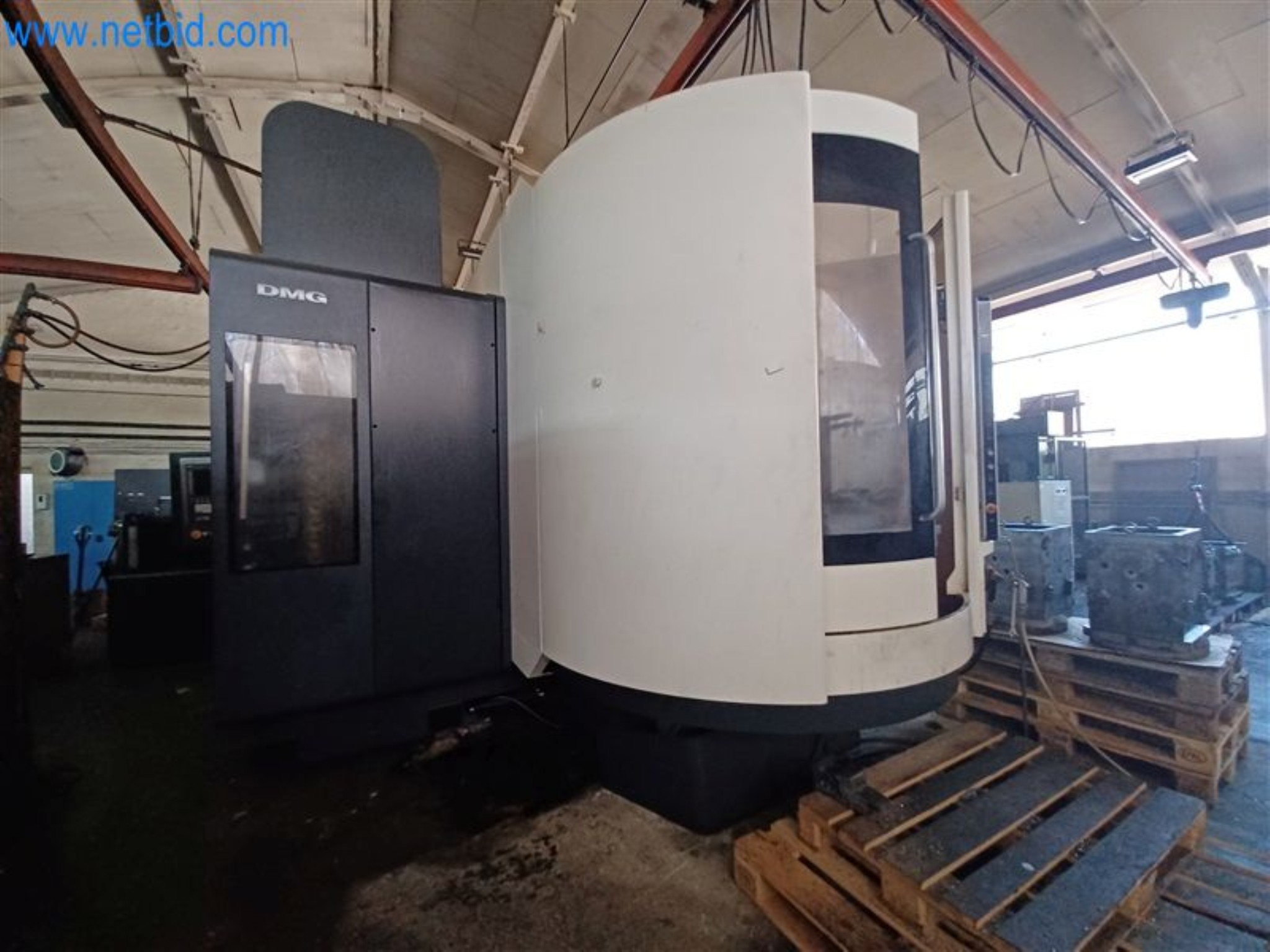 Metalworking machines: including machining centers with accessories-4
