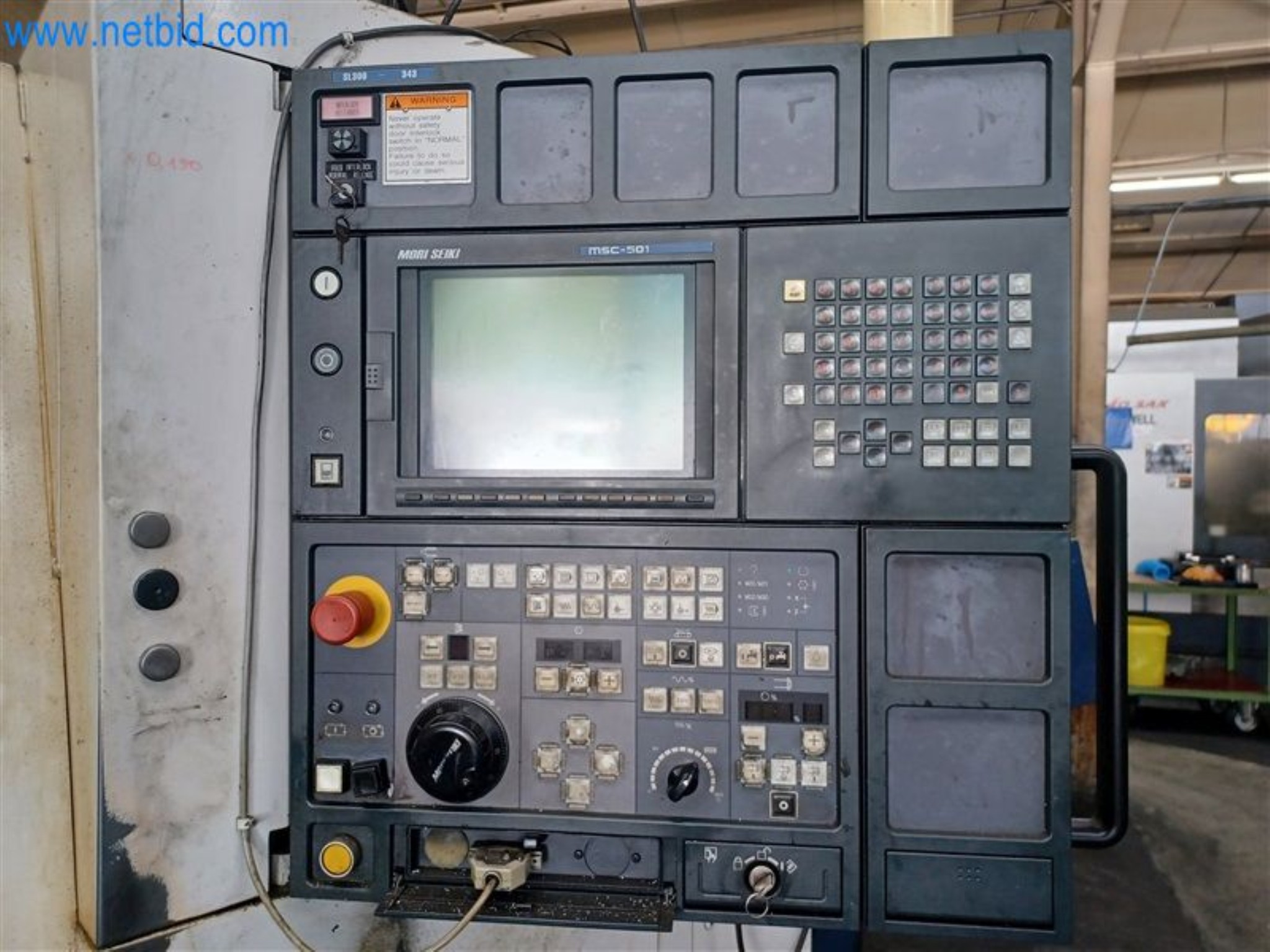 Máquinas para trabajar los metales: incluidos los centros de mecanizado con accesorios-3