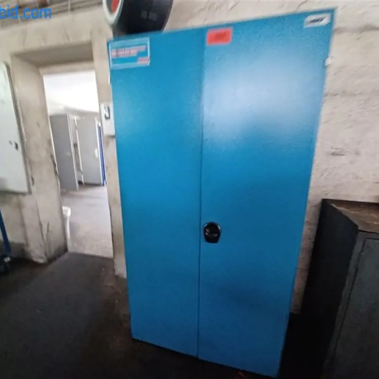 Steel cabinet HWT