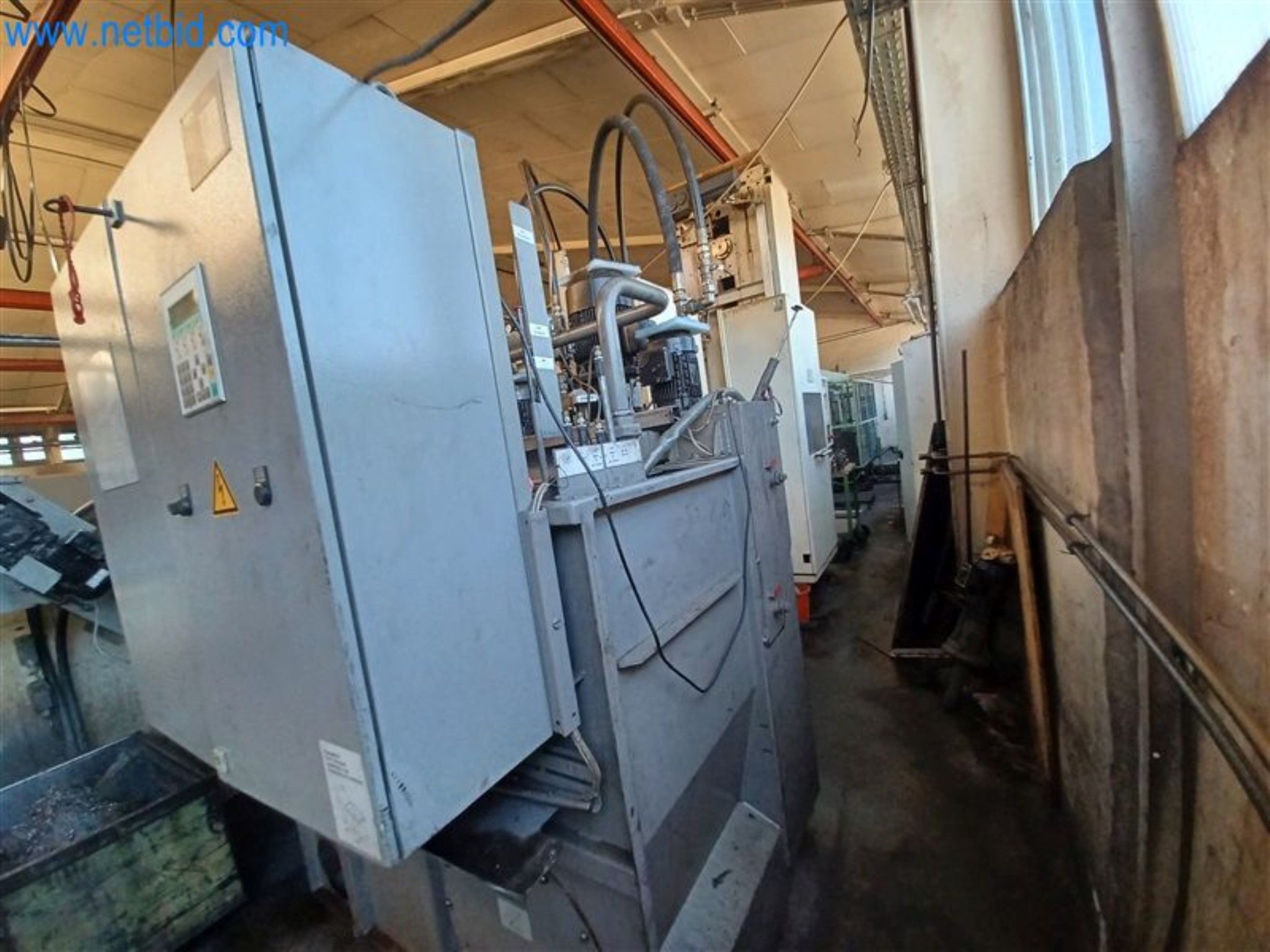 Máquinas para trabajar los metales: incluidos los centros de mecanizado con accesorios-8