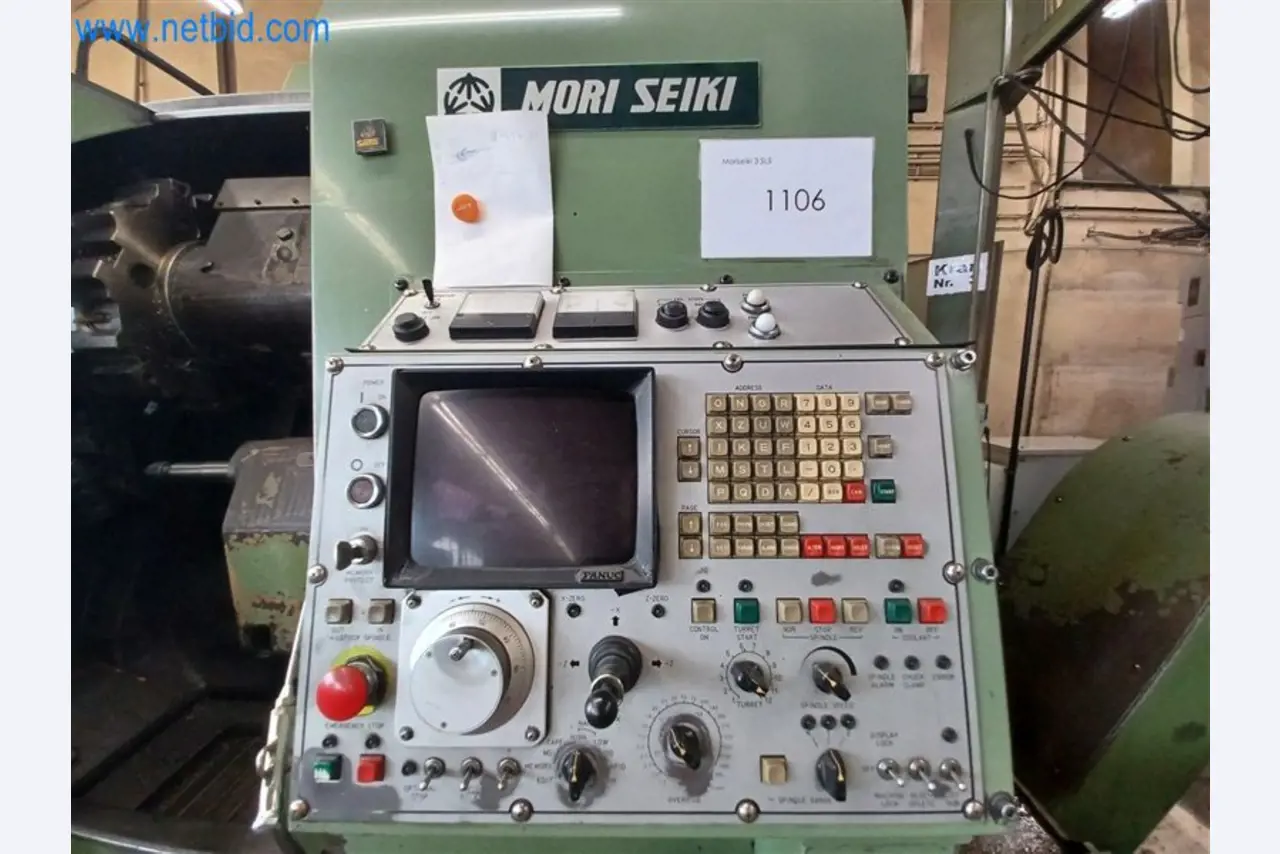 Metalworking machines: including machining centers with accessories-3