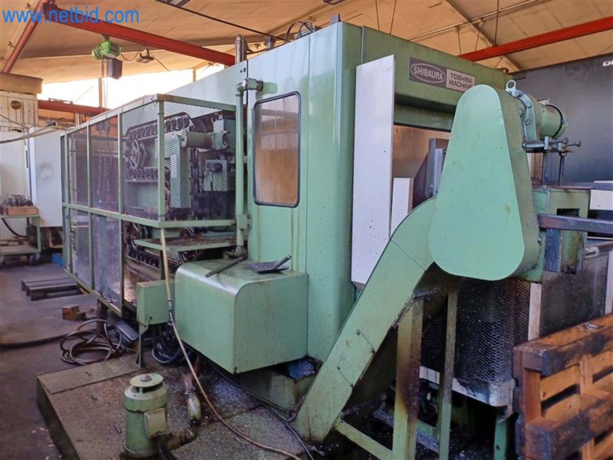 Máquinas para trabajar los metales: incluidos los centros de mecanizado con accesorios-6