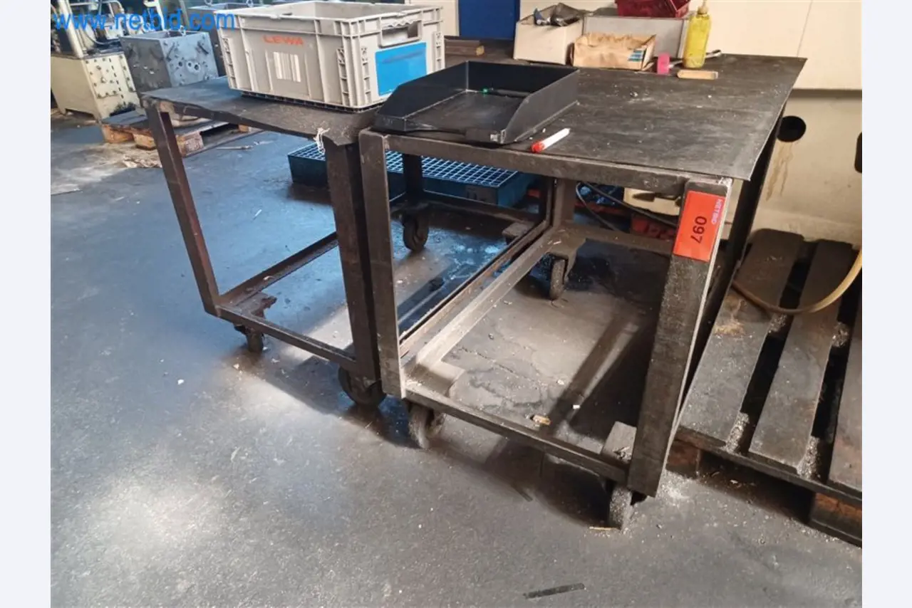 Máquinas para trabajar los metales: incluidos los centros de mecanizado con accesorios-1