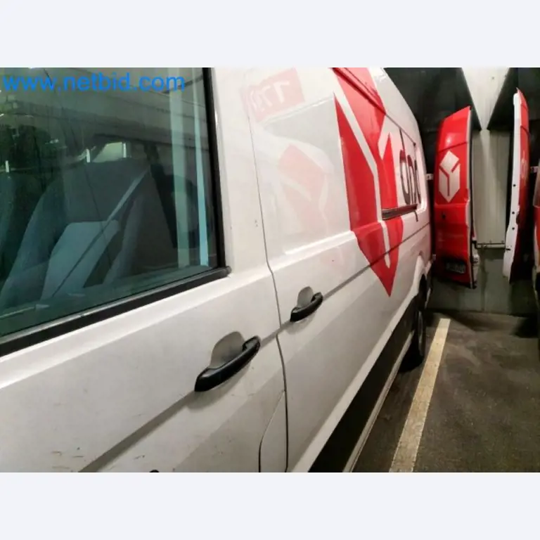 Transporteur van een pakketdienst-14