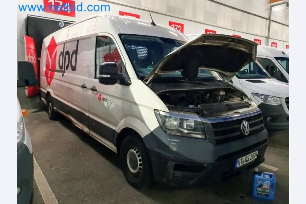 Transporteur van een pakketdienst-17