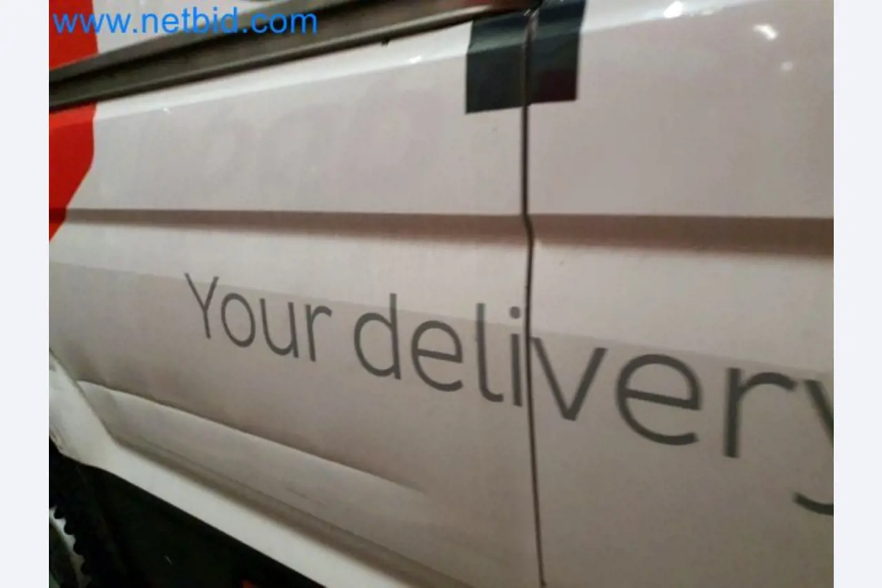 Transporteur van een pakketdienst-20