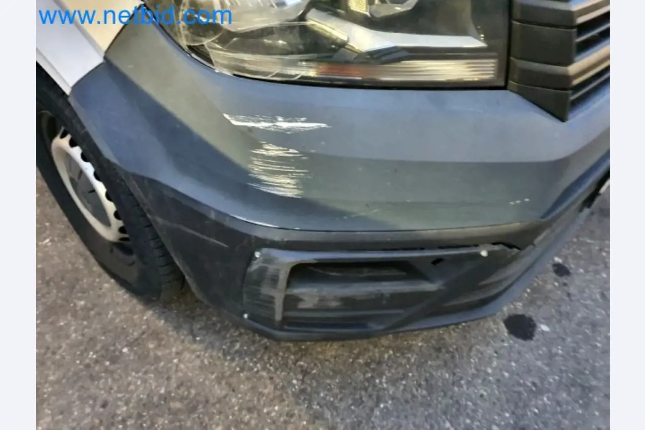 Transporteur van een pakketdienst-25