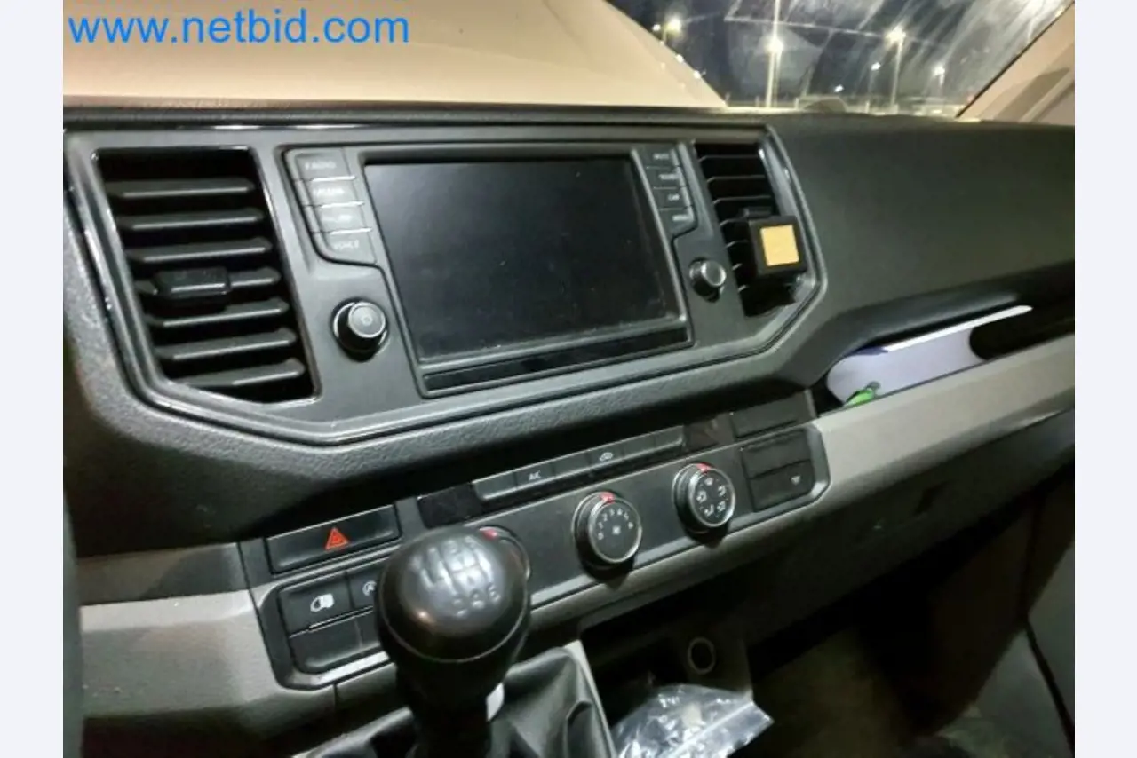 Transporteur van een pakketdienst-6