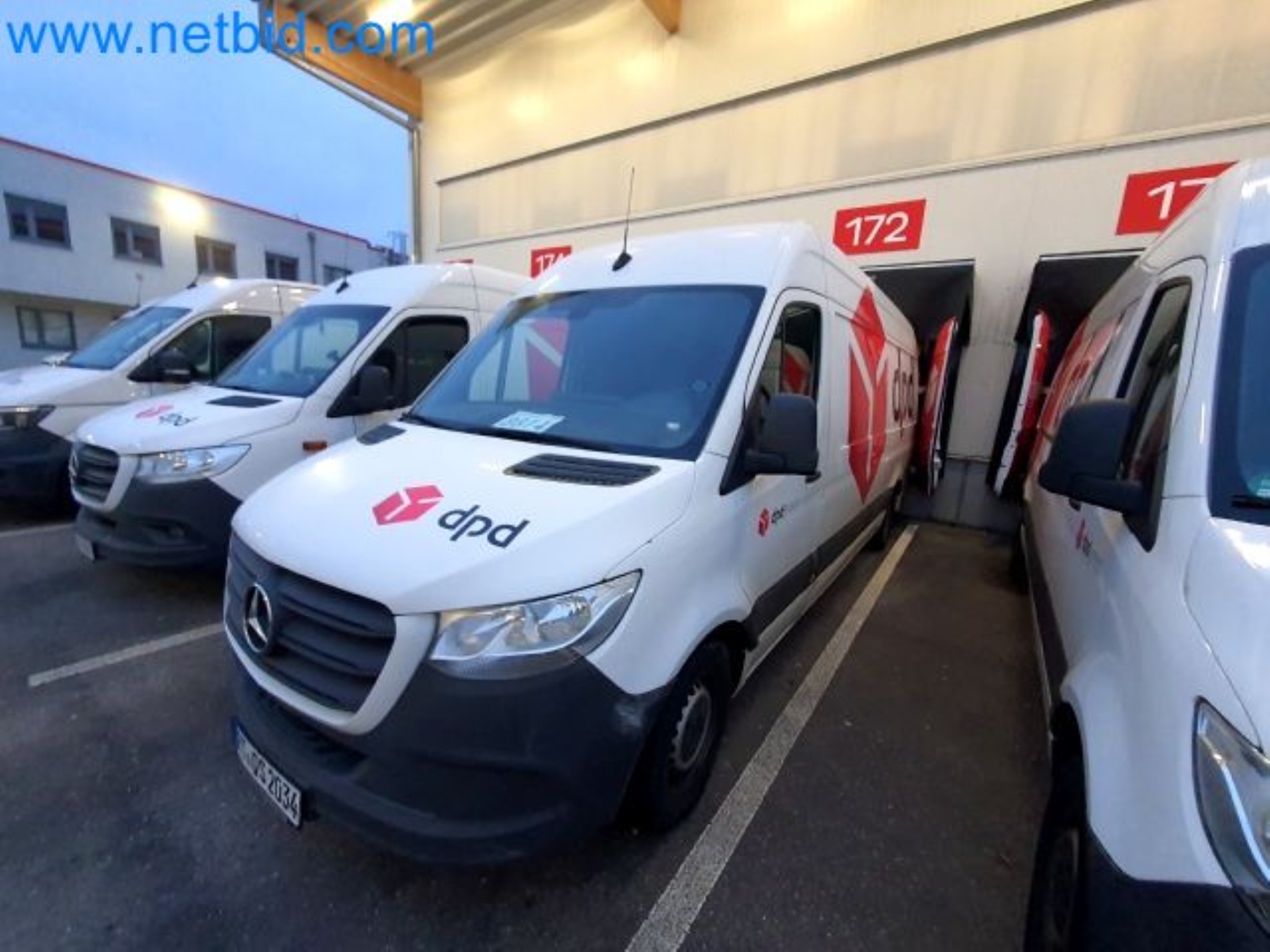 Przewoźnik paczek-21