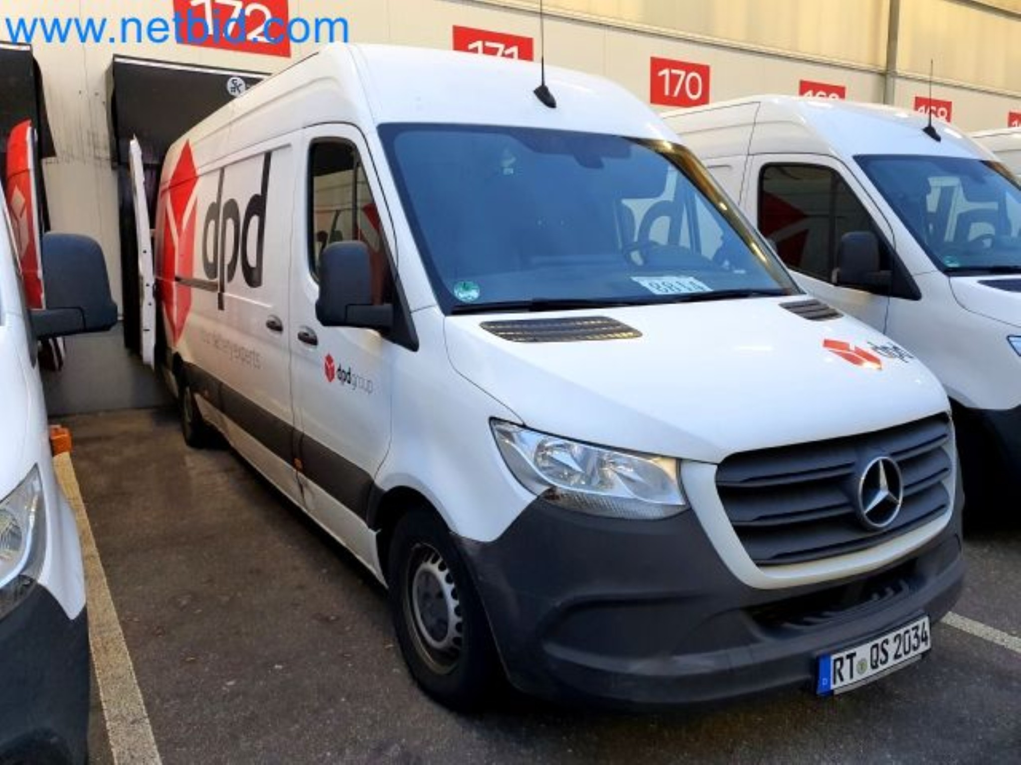 Przewoźnik paczek-22