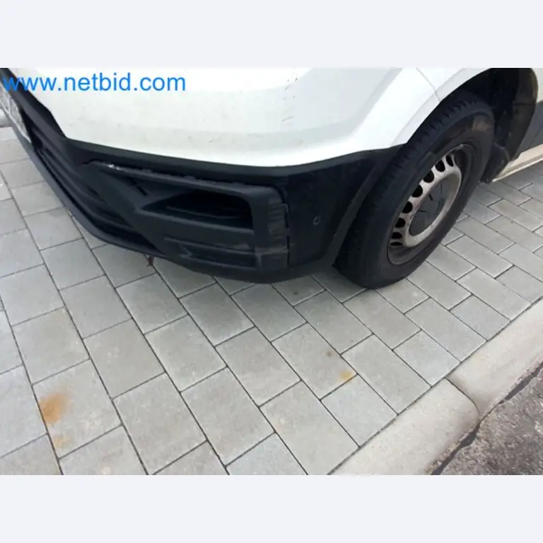 Přepravce balíkové služby-12