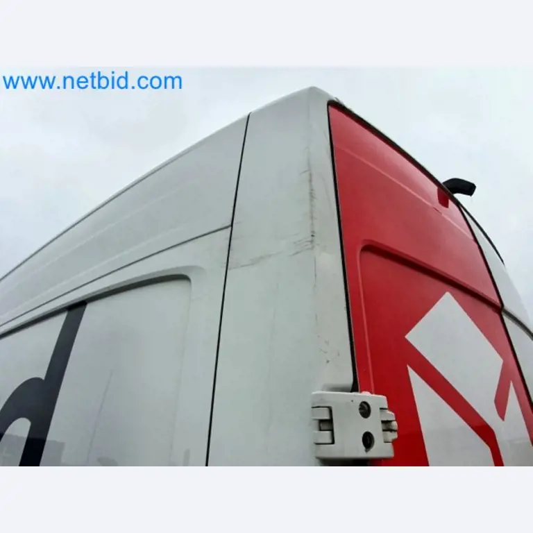 Přepravce balíkové služby-18