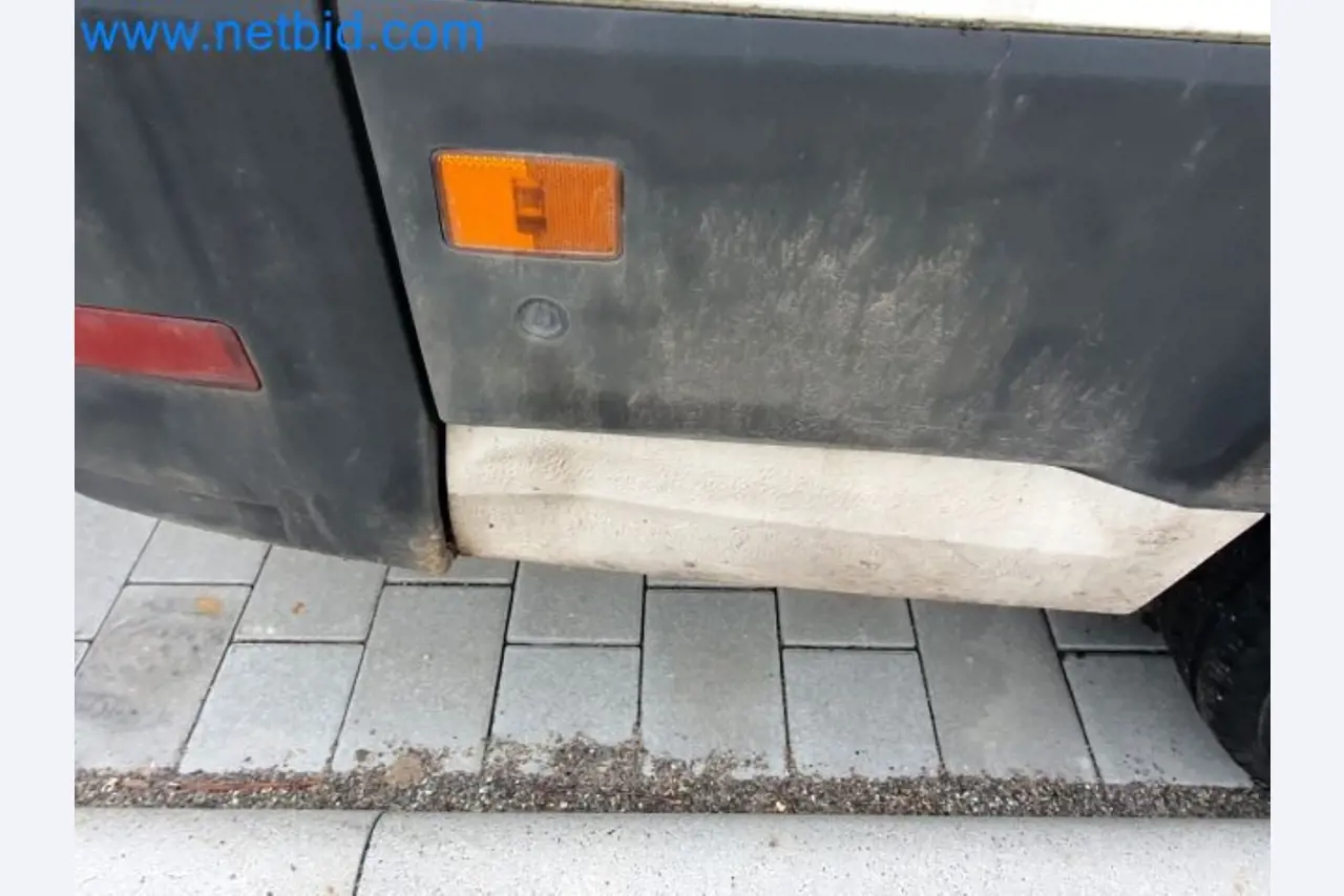 Přepravce balíkové služby-21