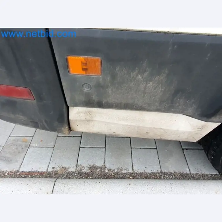 Přepravce balíkové služby-21