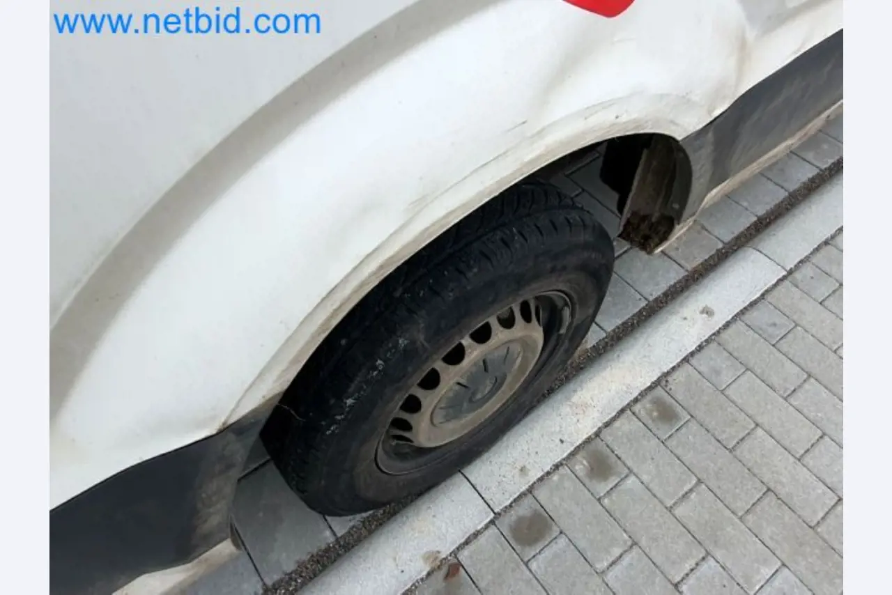 Přepravce balíkové služby-27