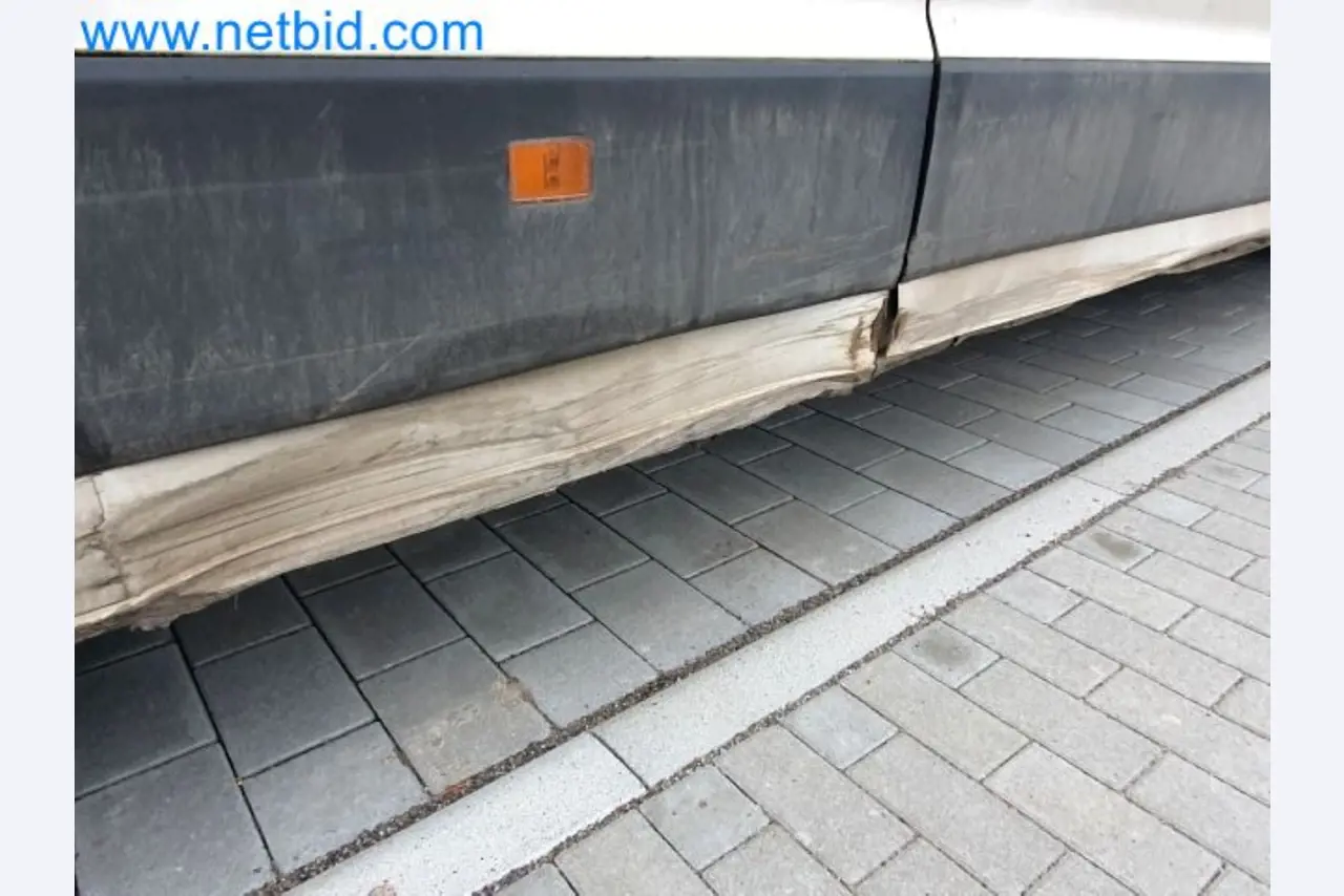 Přepravce balíkové služby-29