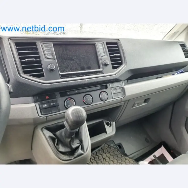 Přepravce balíkové služby-8