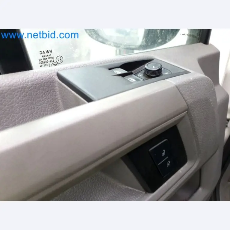 Přepravce balíkové služby-13