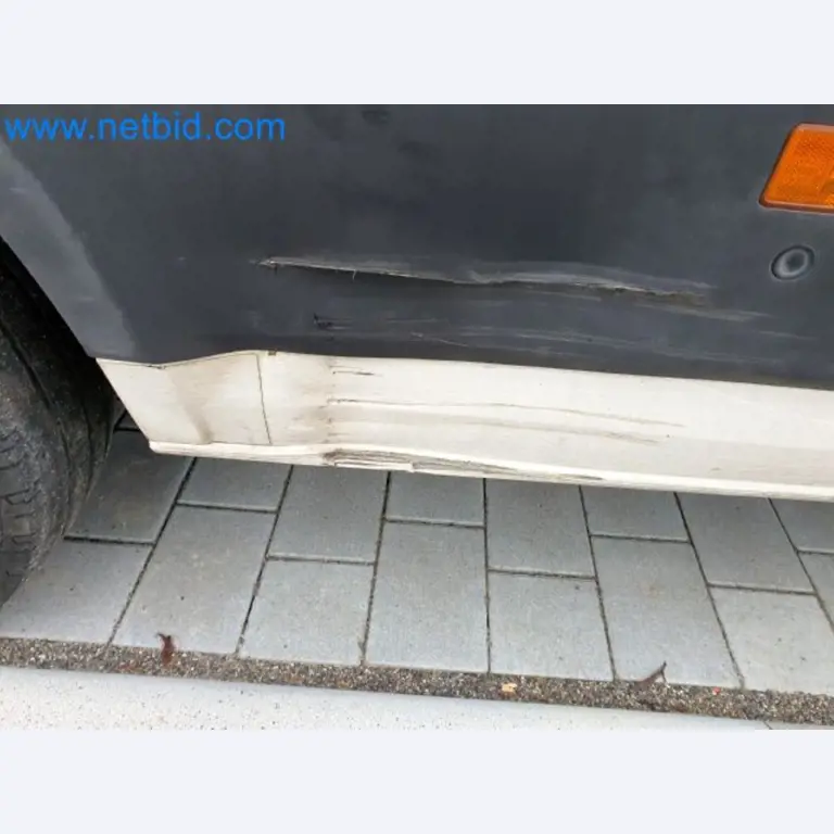 Přepravce balíkové služby-23