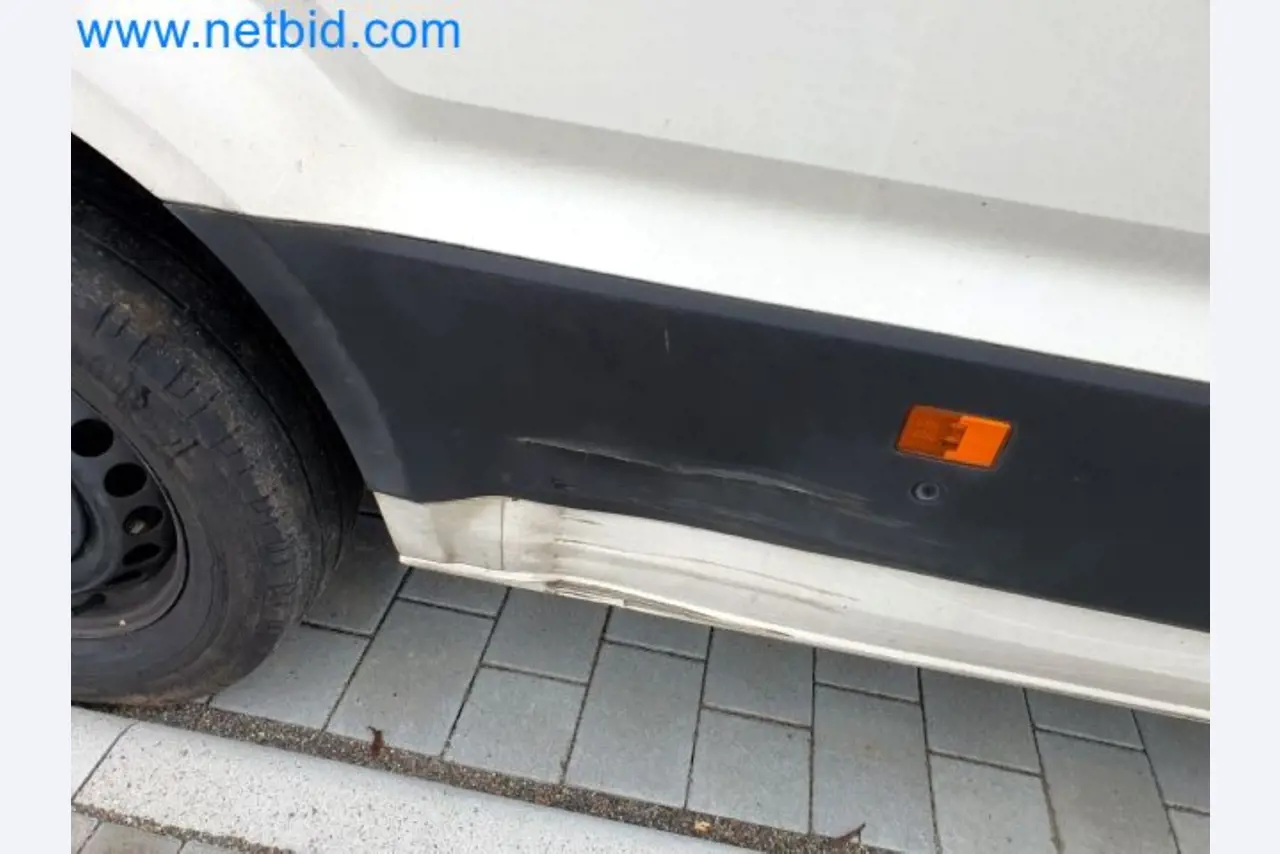 Přepravce balíkové služby-24