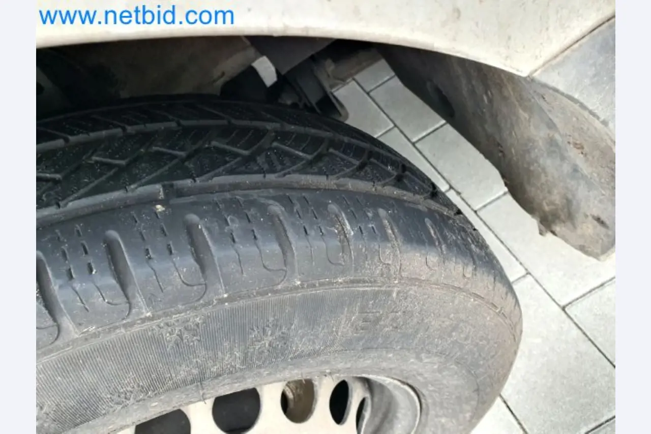 Přepravce balíkové služby-30