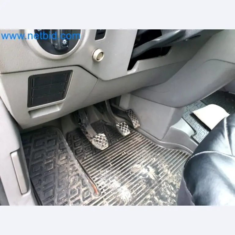 Přepravce balíkové služby-7