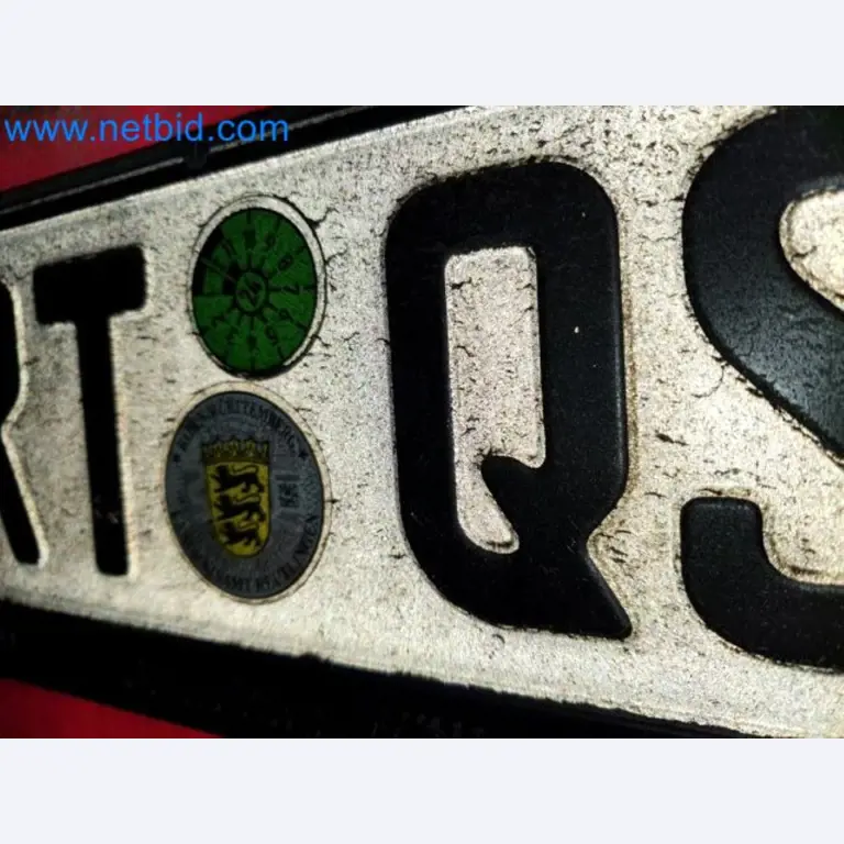 Přepravce balíkové služby-11