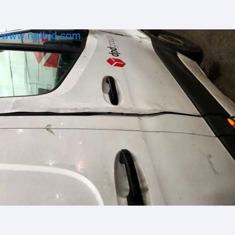 Přepravce balíkové služby-20