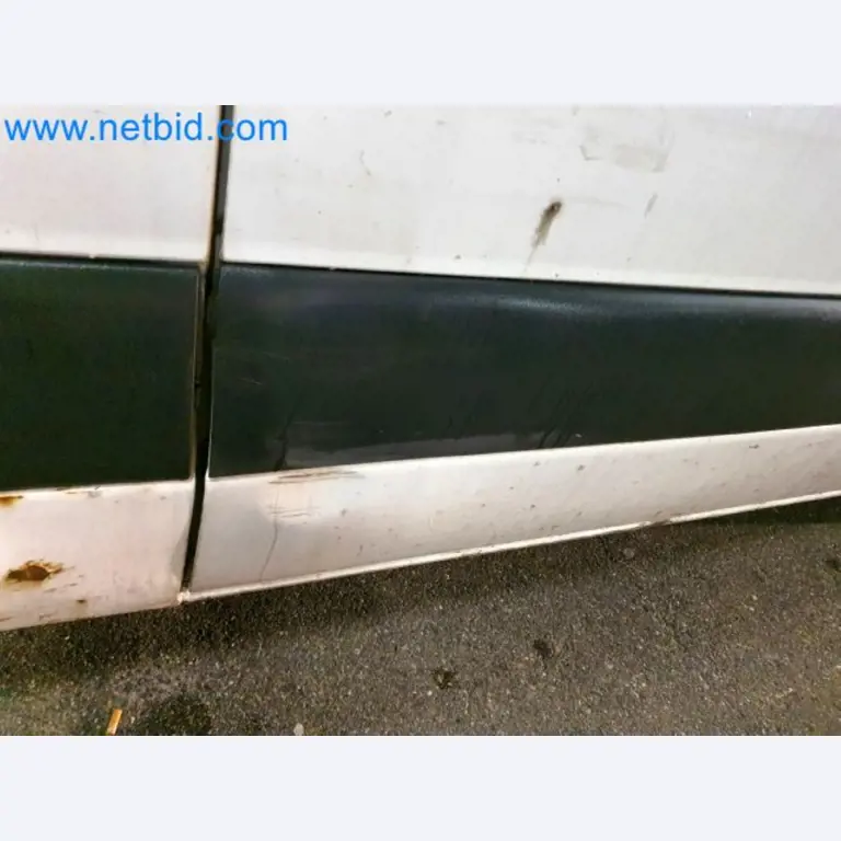 Přepravce balíkové služby-22