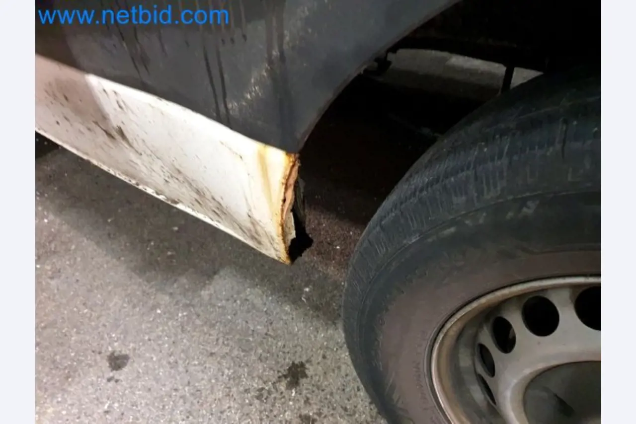 Přepravce balíkové služby-23