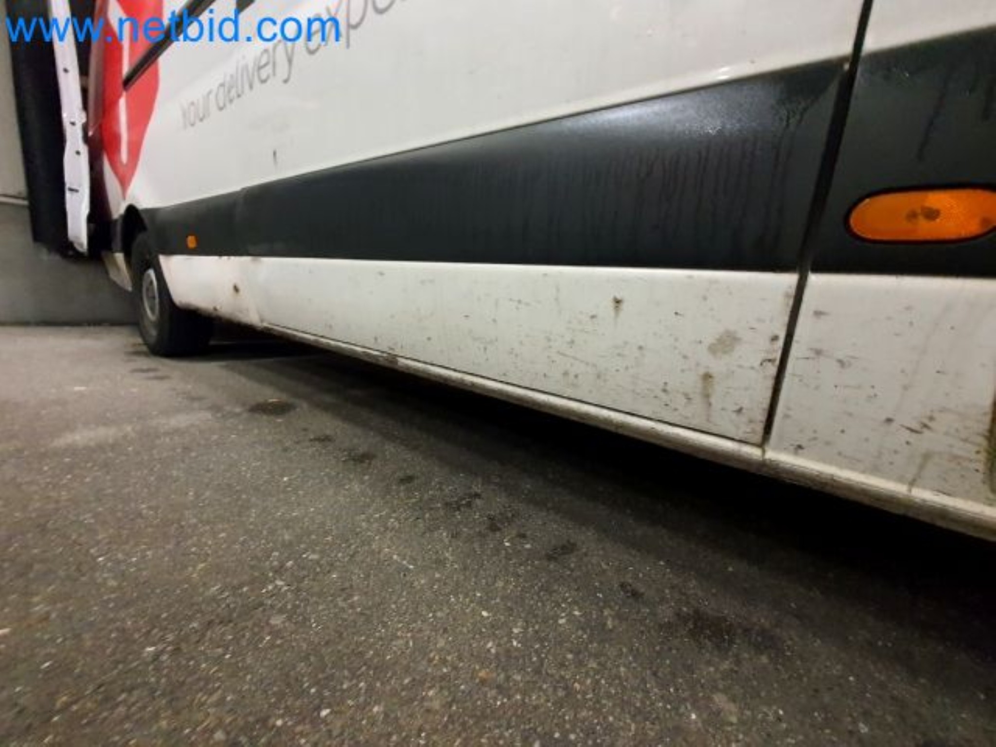 Przewoźnik paczek-28