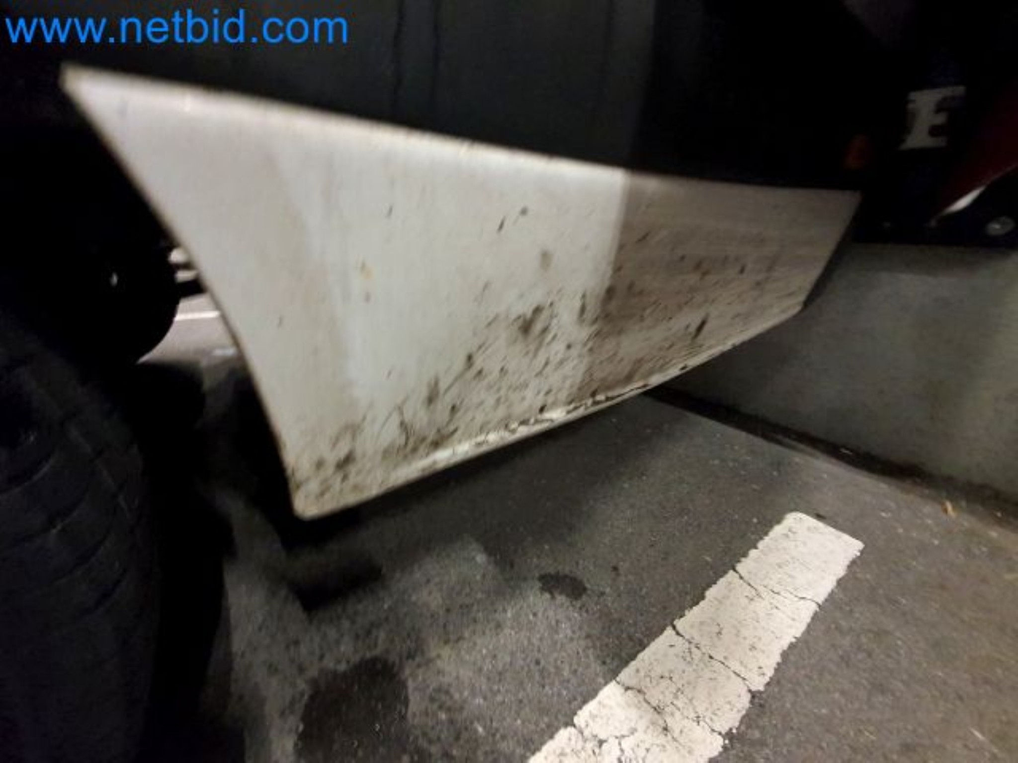 Przewoźnik paczek-29