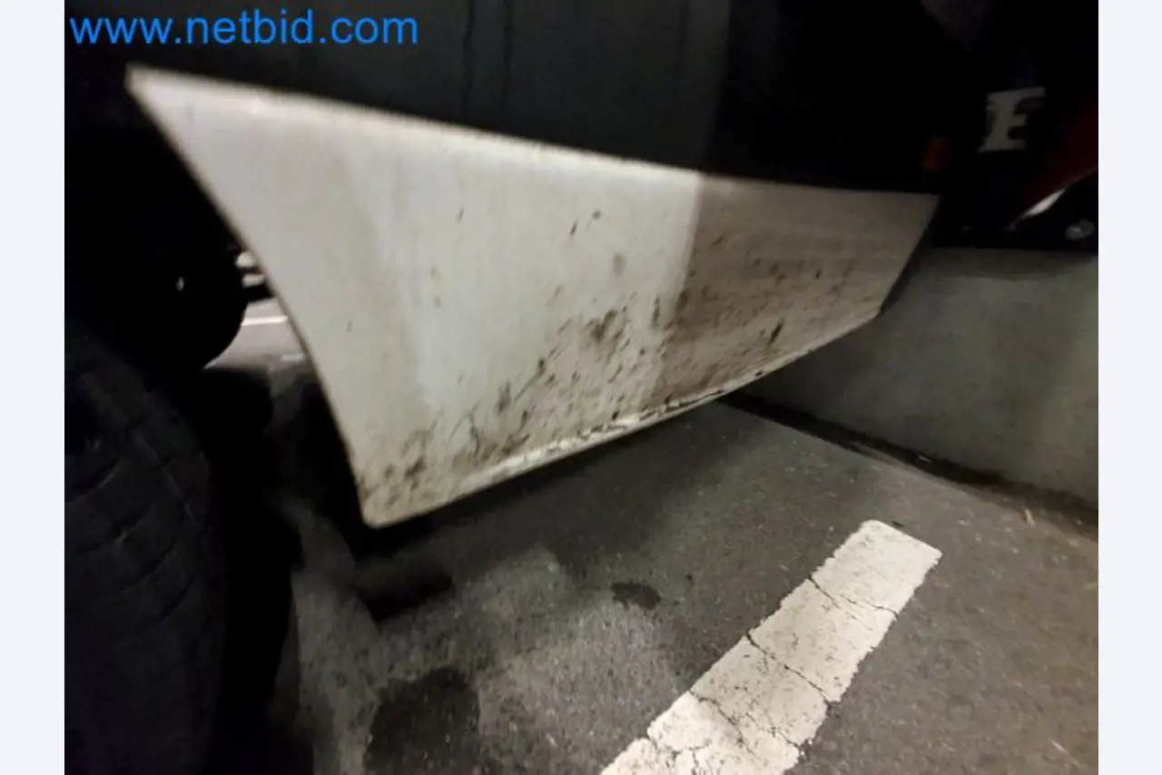 Přepravce balíkové služby-29