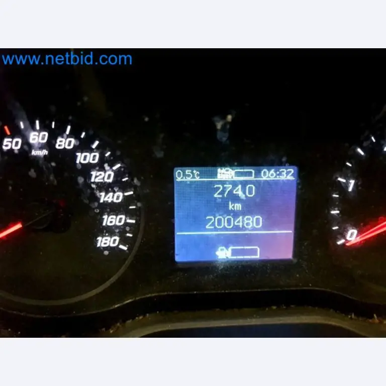 Přepravce balíkové služby-5