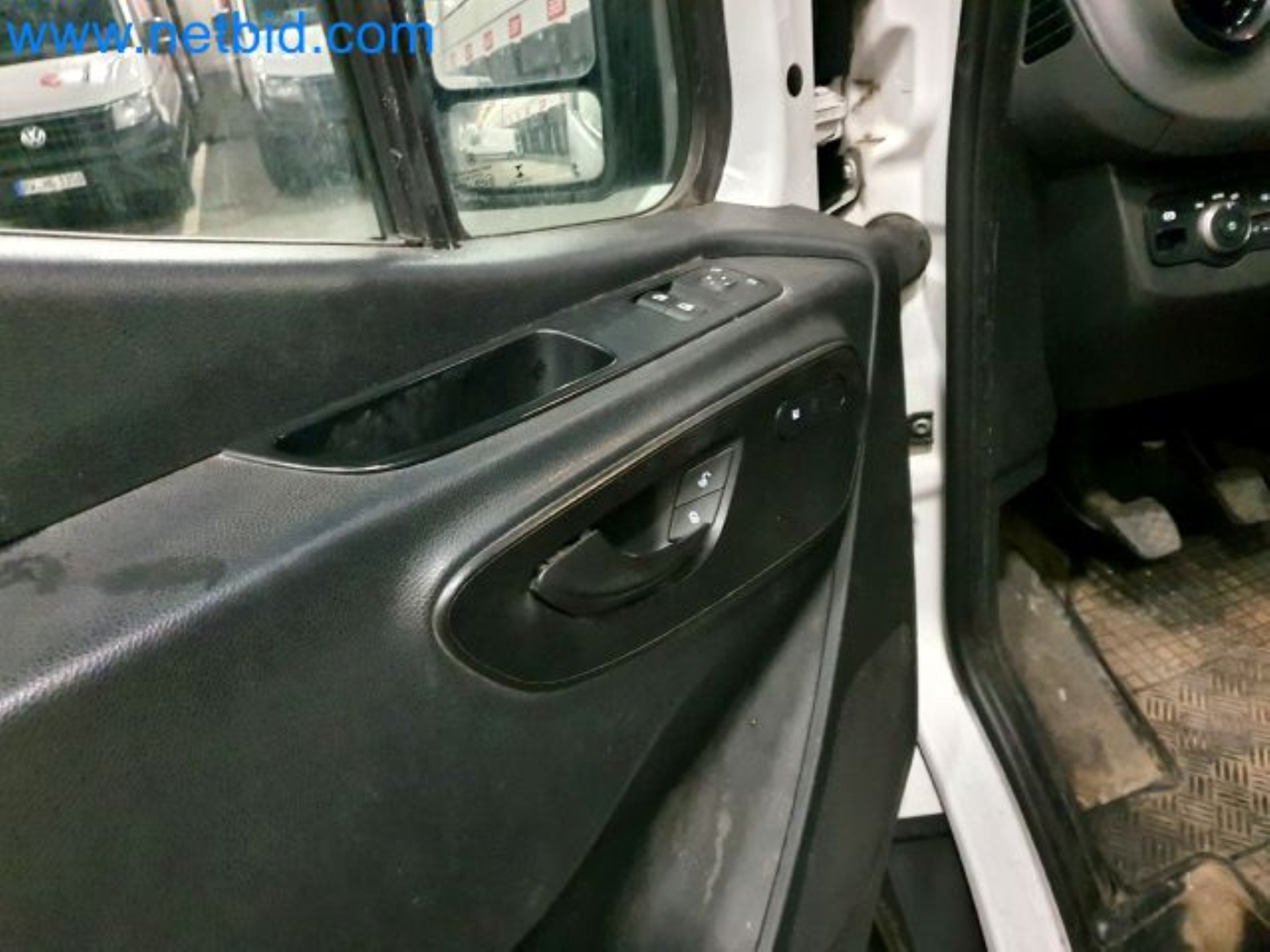 Przewoźnik paczek-7