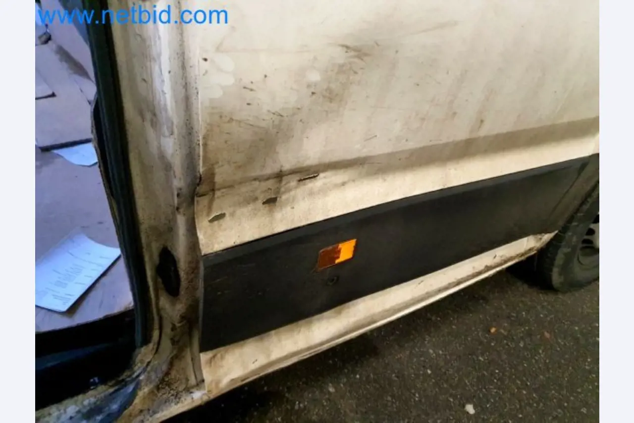 Přepravce balíkové služby-16