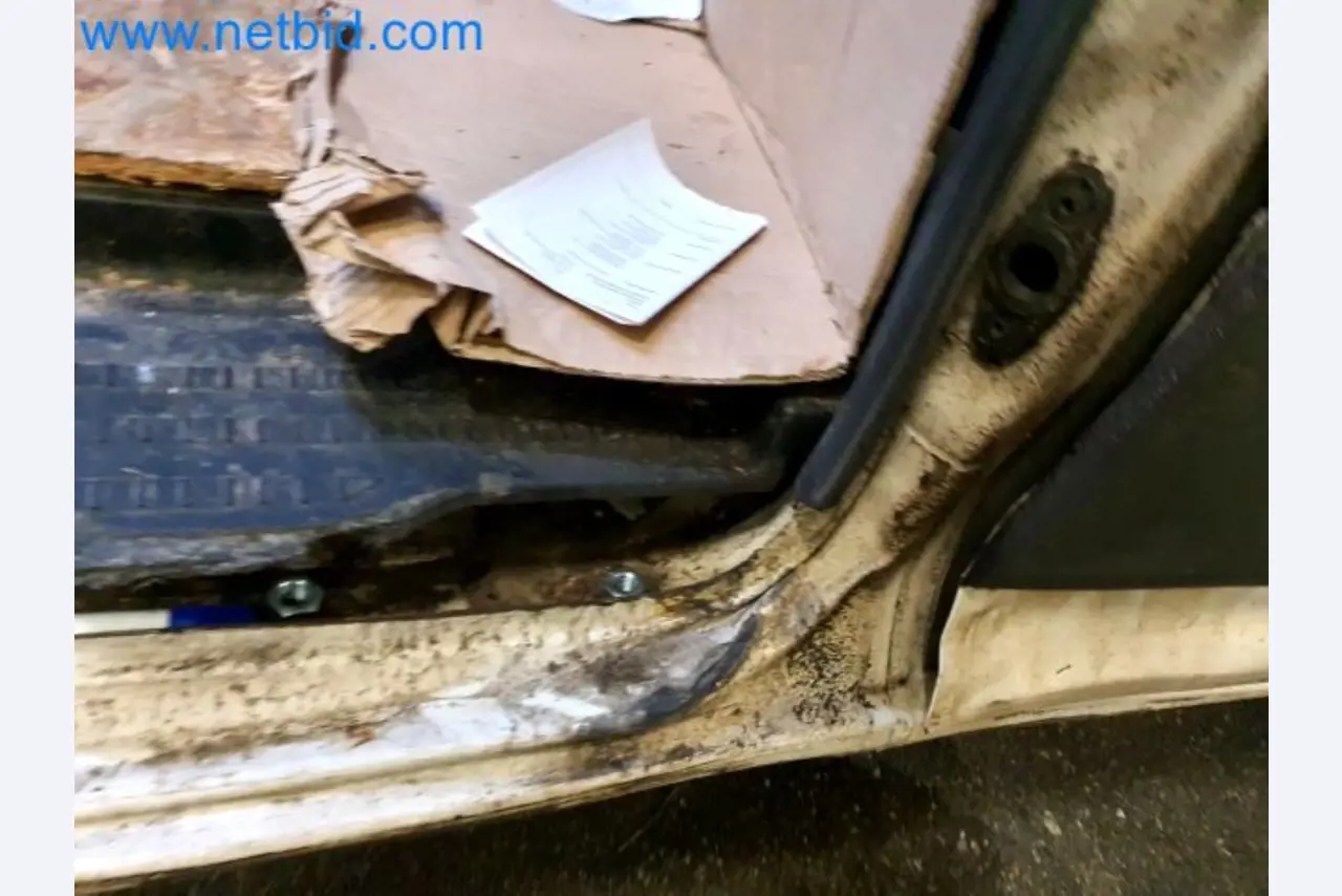 Přepravce balíkové služby-22