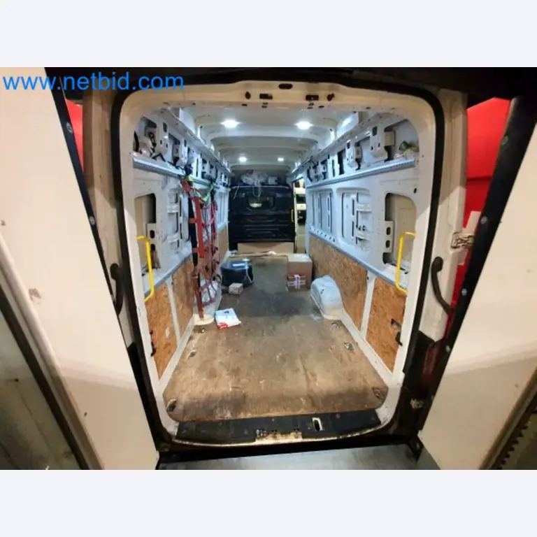 Přepravce balíkové služby-24