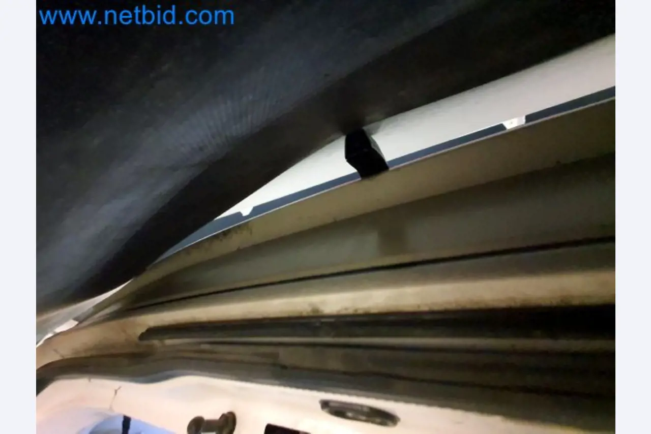 Přepravce balíkové služby-25