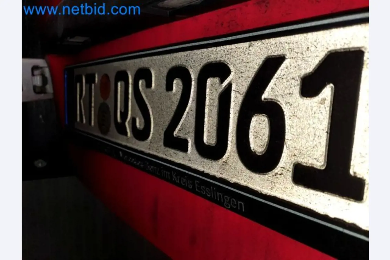 Přepravce balíkové služby-11