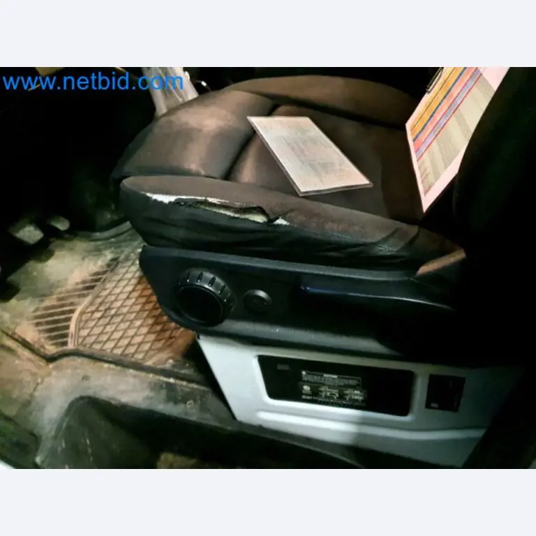 Přepravce balíkové služby-14