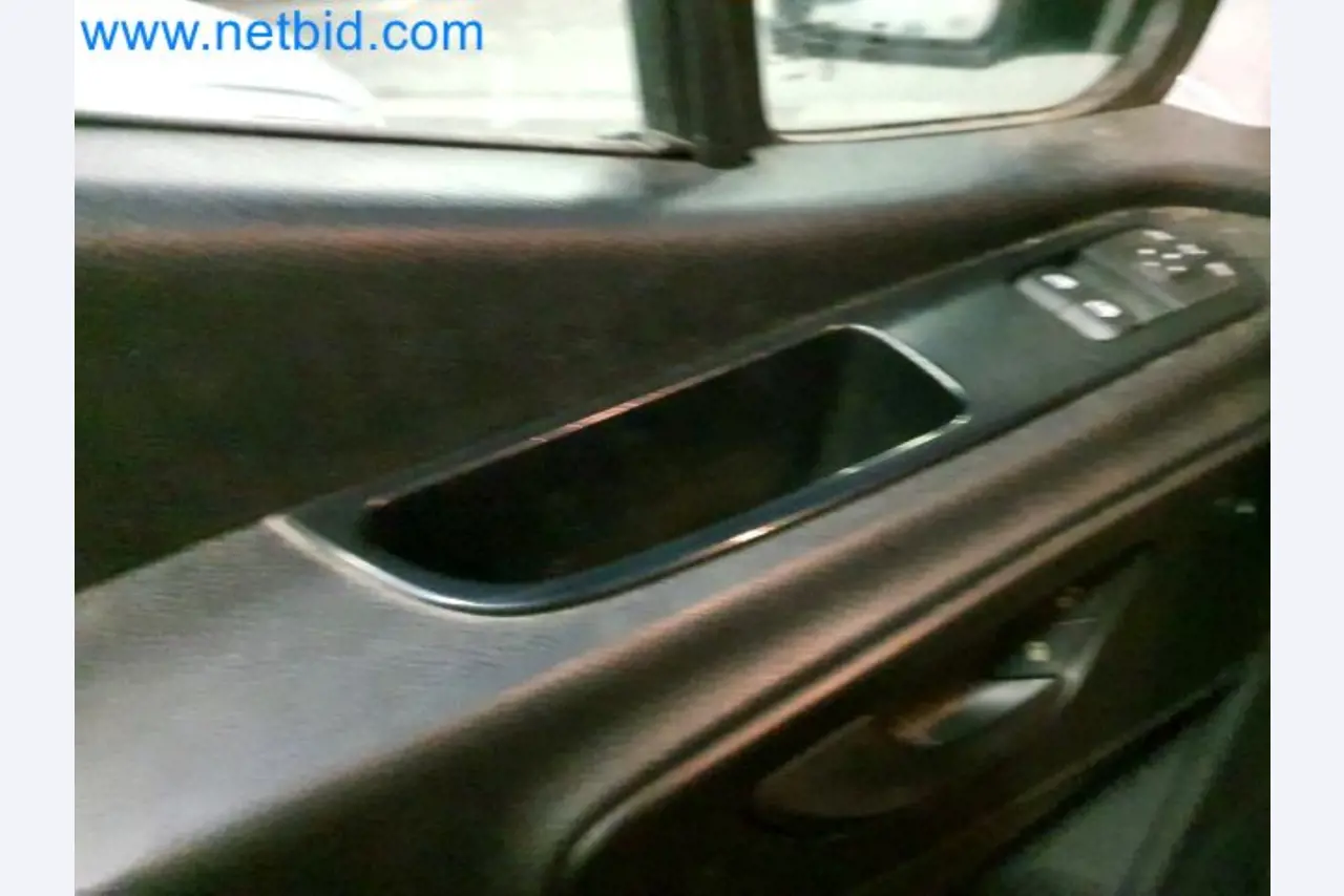 Přepravce balíkové služby-15