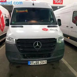 Transporter (doplačilo se lahko spremeni) Mercedes- Benz Sprinter