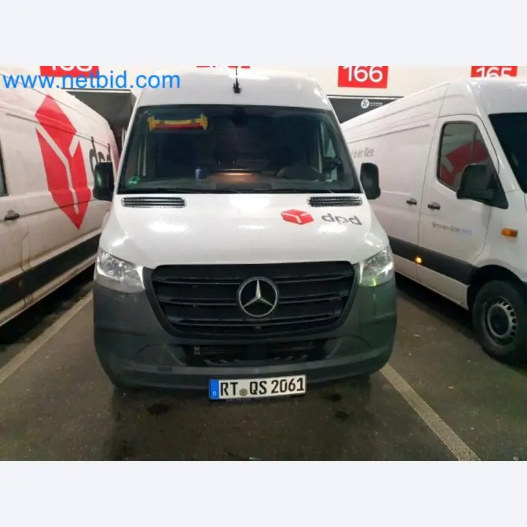 Přepravce balíkové služby-1