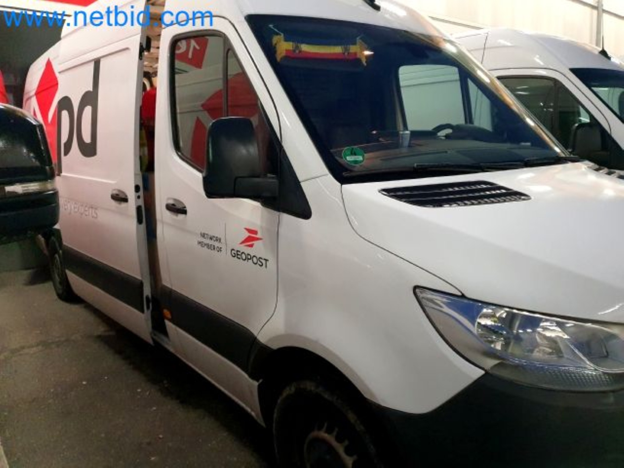 Przewoźnik paczek-21