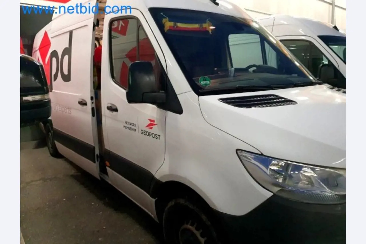 Přepravce balíkové služby-21