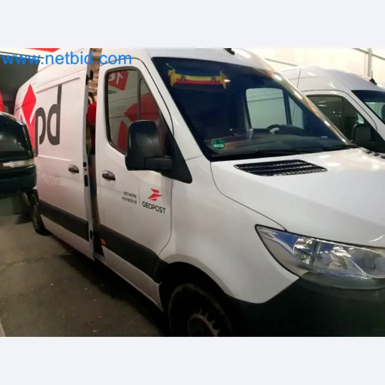 Přepravce balíkové služby-21