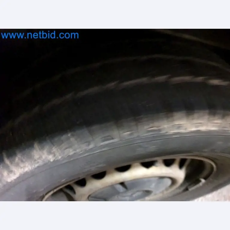 Přepravce balíkové služby-26