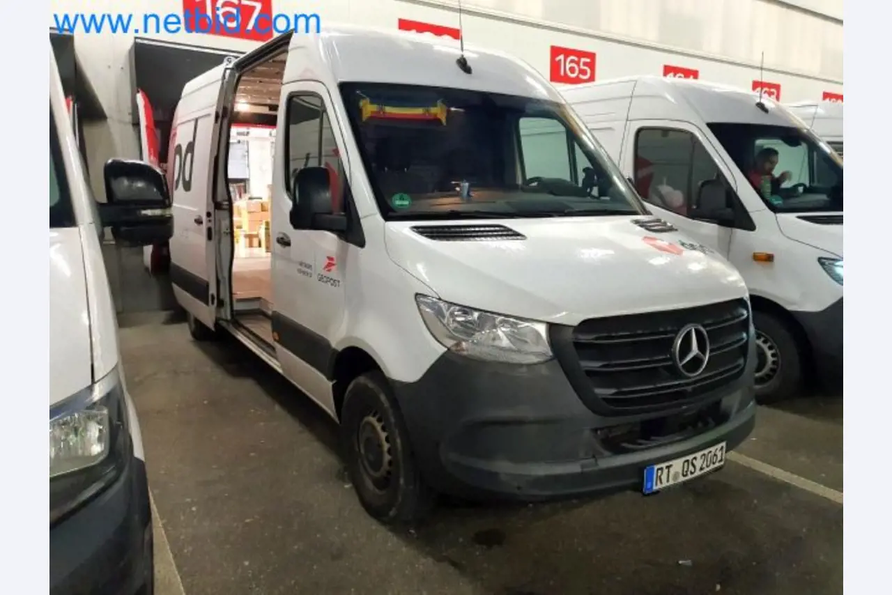 Přepravce balíkové služby-2